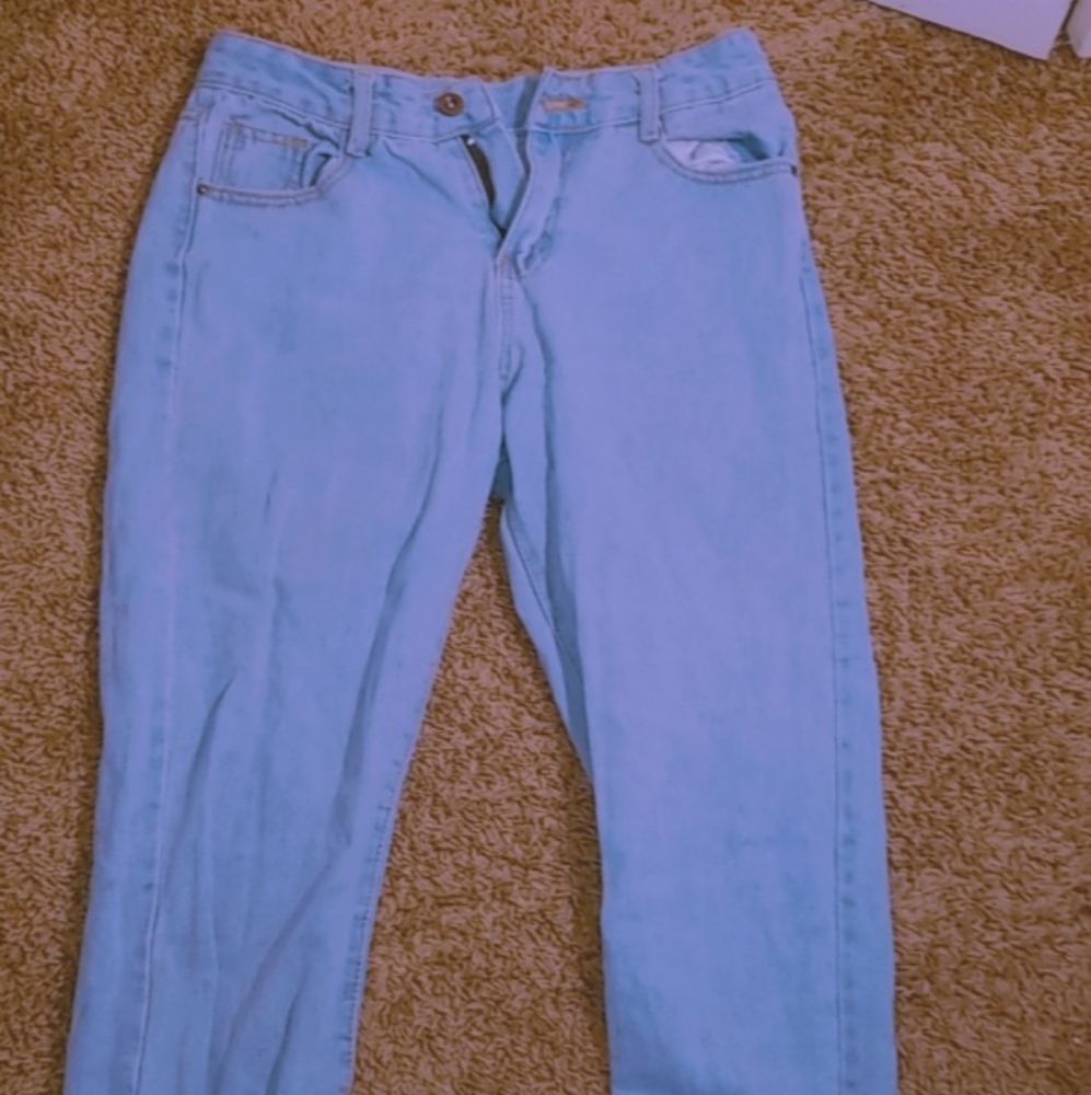 Ankle height jeans